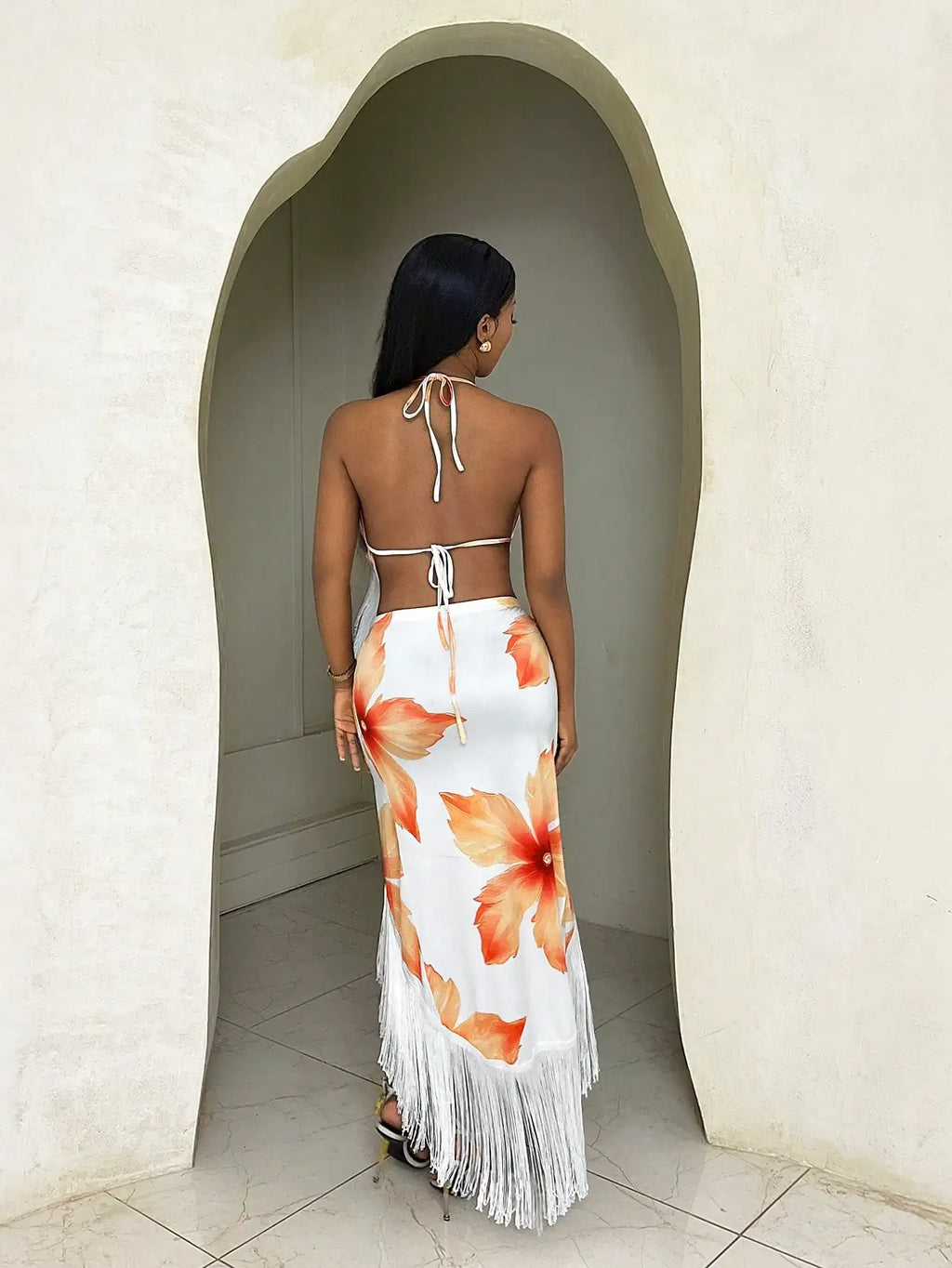 Women's Halter Tie Backless Floral Print Tassel Mid-Length Dress Summer Vacation Outfit