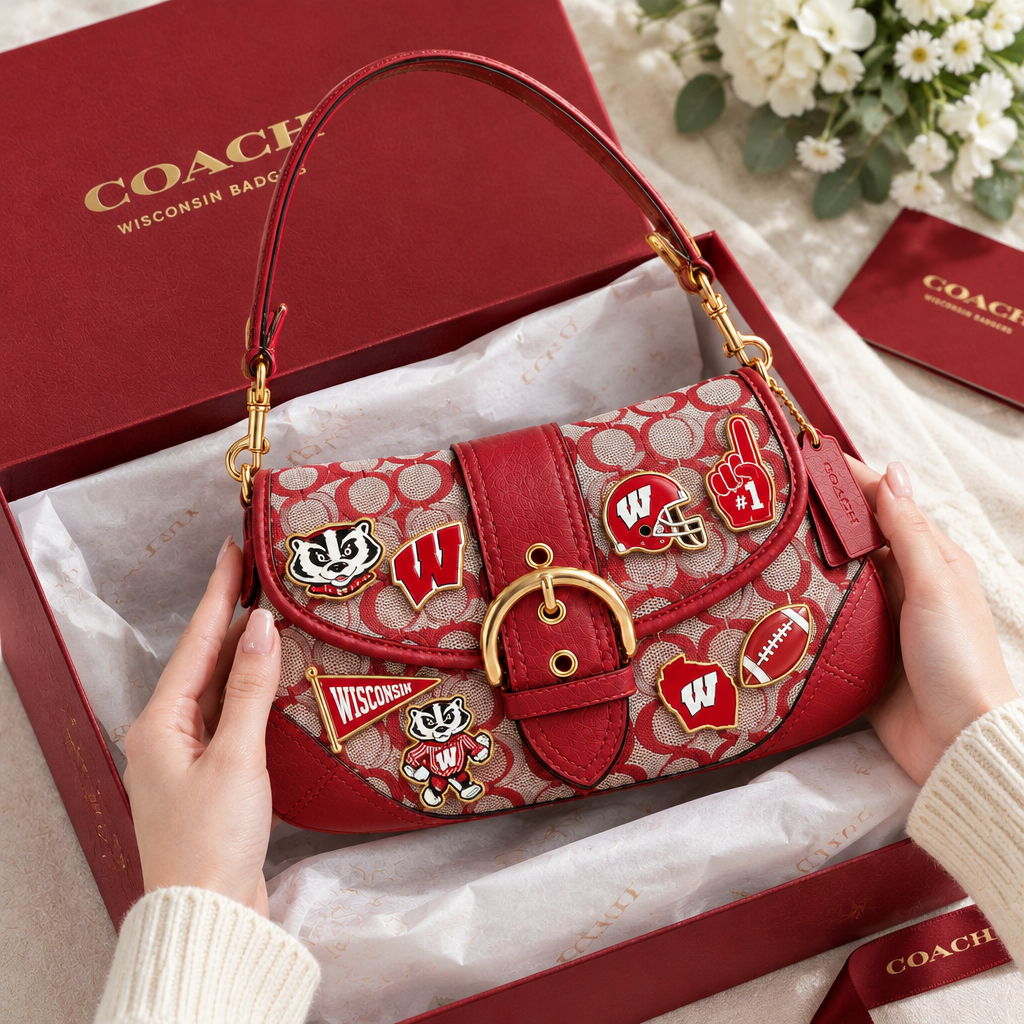 Wisconsin Badgers Soho Bag With Charm